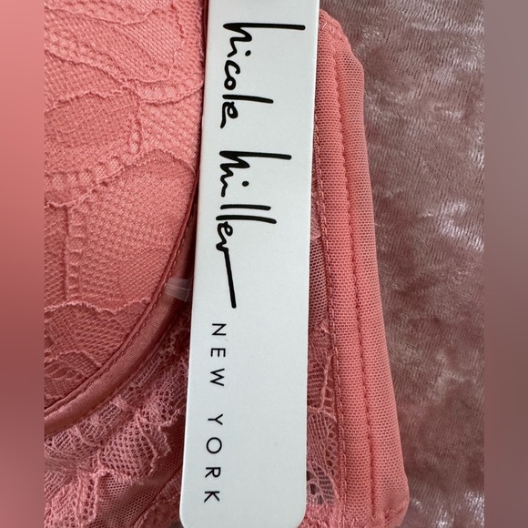 BOGO Nicole Miller Coral Lace Bra - Picture 3 of 7